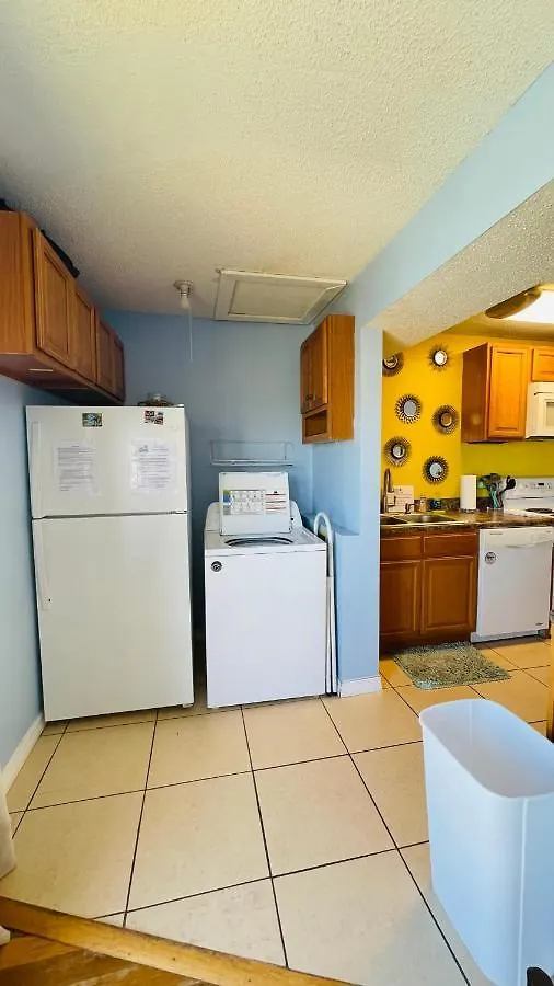 Cute Budget Friendly 2B 1B In The Heart Of Destin Apartment United States