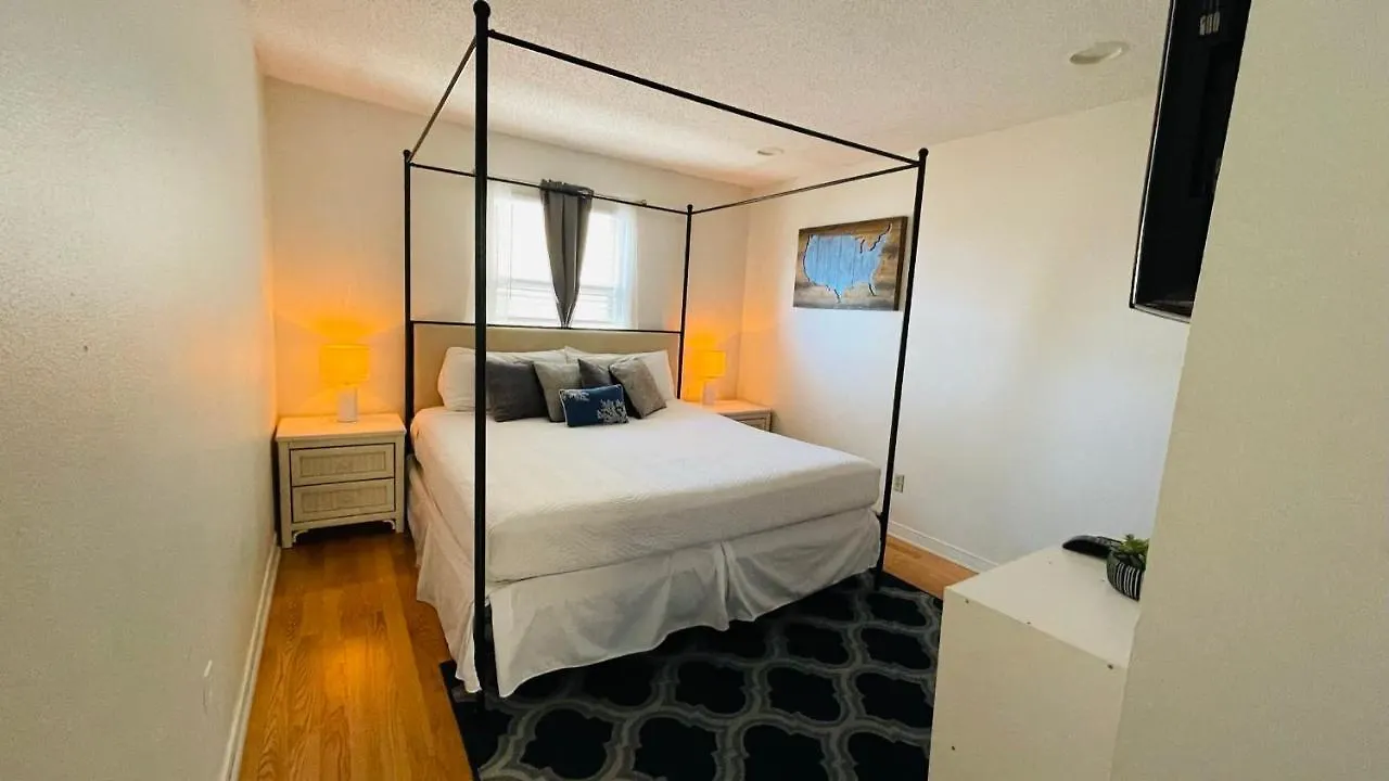Cute Budget Friendly 2B 1B In The Heart Of Destin Apartment 0*,